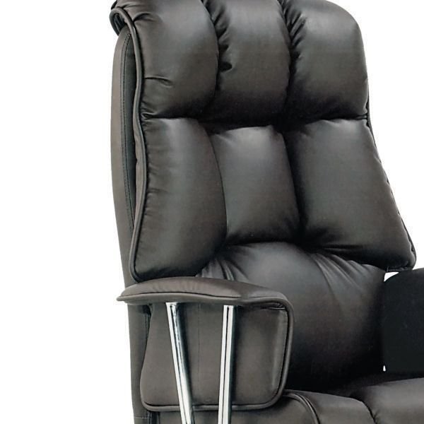 Director Series NSC 122
