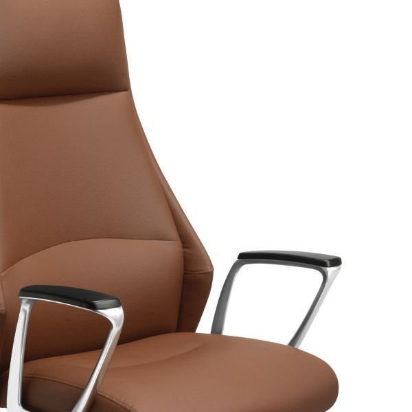 Director Series NSC 137