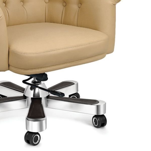 Director Series NSC 116