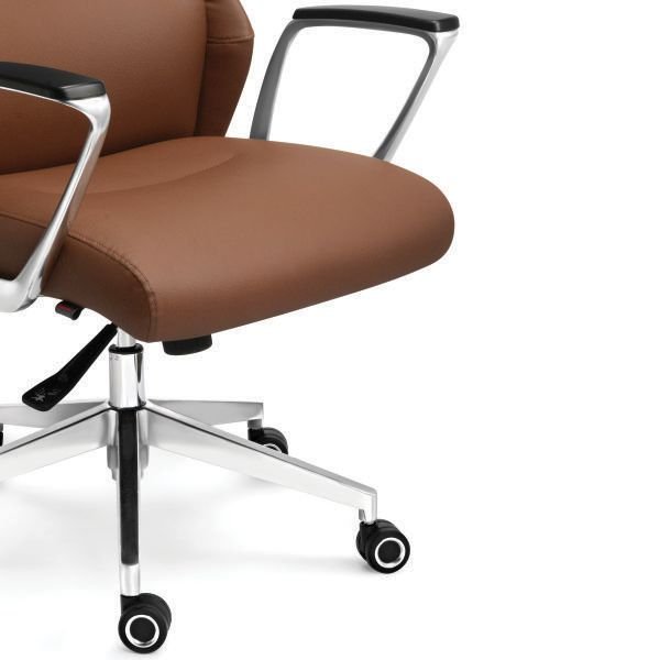 Director Series NSC 137